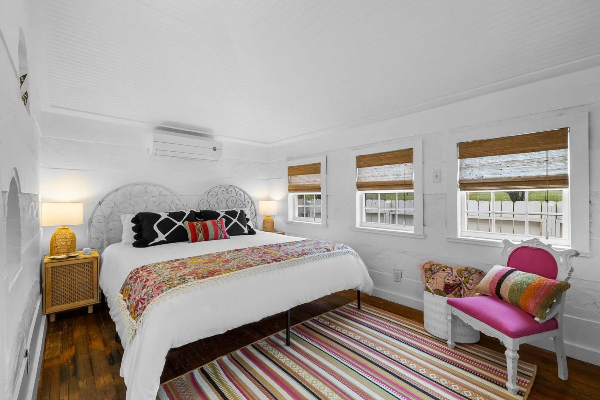 Villa Pink Duchess - Mins To Main Hot Tub & Fire Pit Fredericksburg Exterior foto